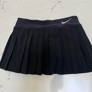 Nike pleated tennis skirt
